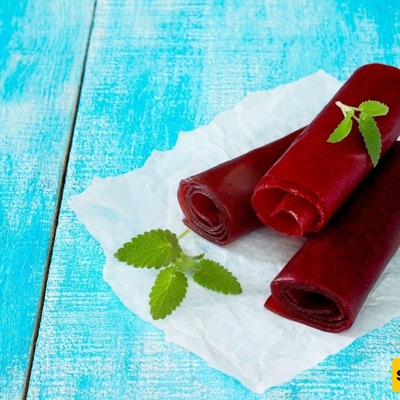 کم عدد السعرات الحراریه الموجوده فی لواشَک البرباریس؟ دلیل شامل لقیمته الغذائیه وفوائده وأضراره المحتمله