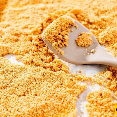 کیفیه صنع فتات الخبز المنزلی باستخدام خبز الباغیت وخبز اللافاش