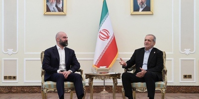 بزشکیان: إیران مستعده لمعالجه القضایا الإقلیمیه عبر الدبلوماسیه